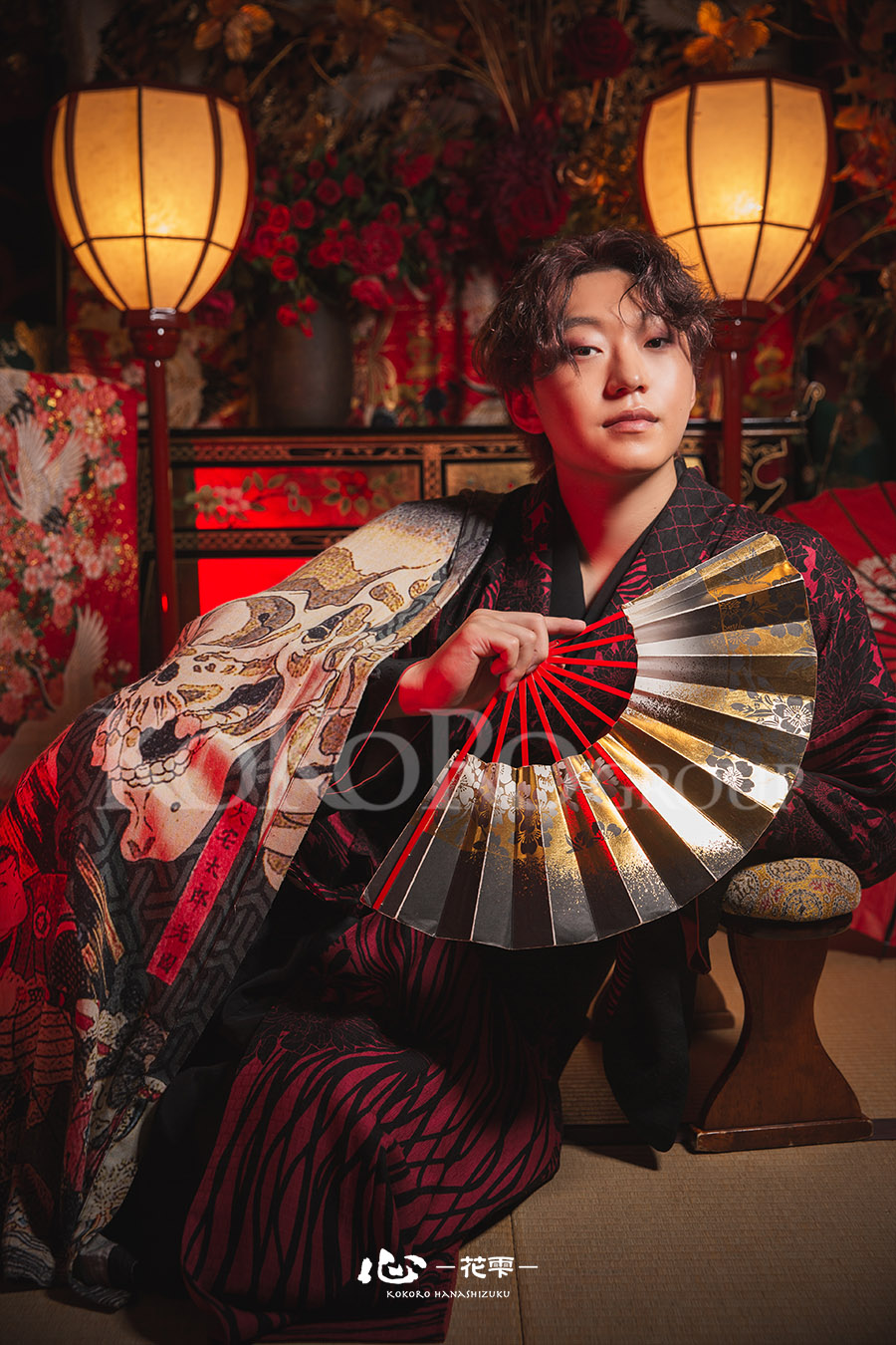 Sharaku Plan styling with red and black kimono and skull haori