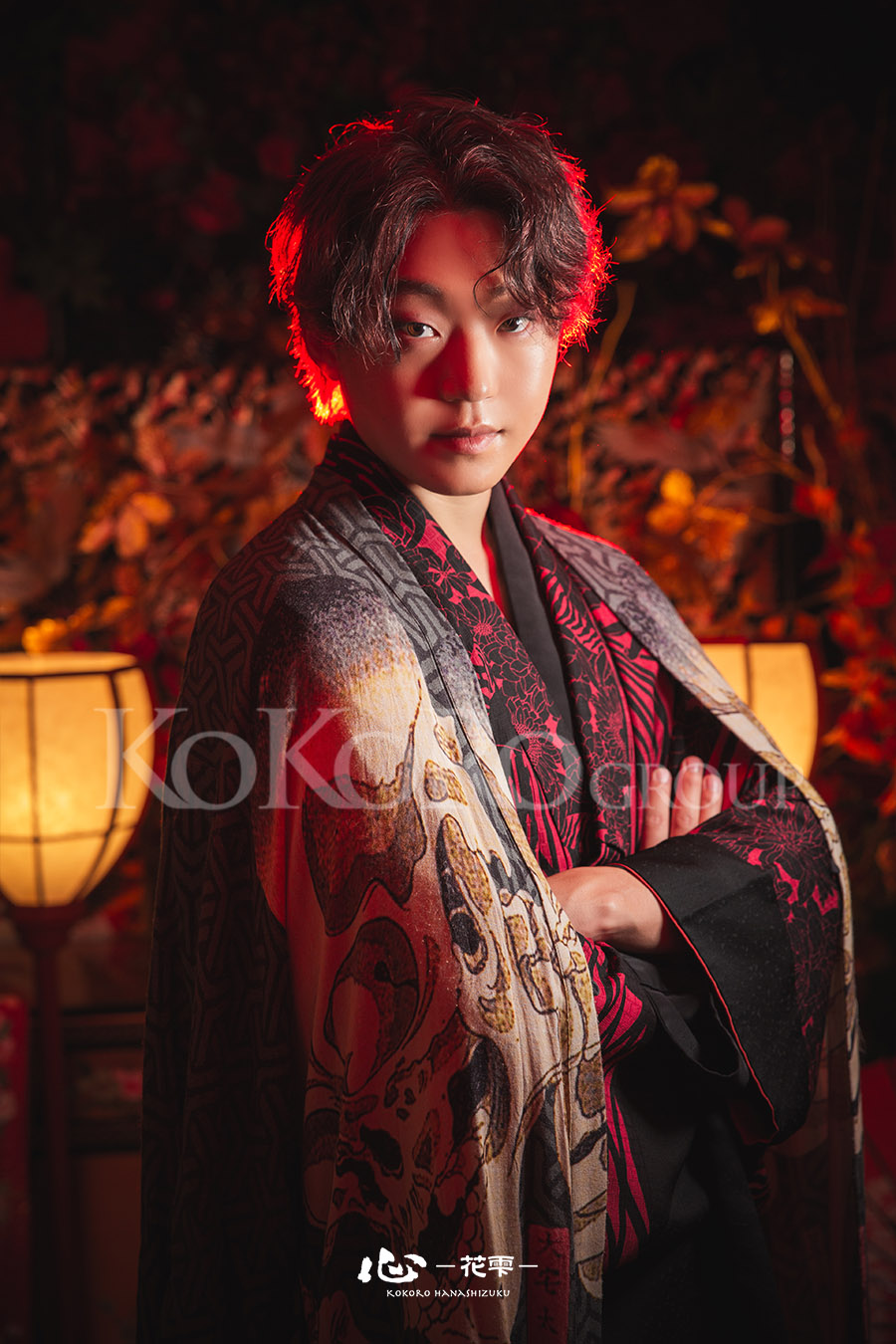 Sharaku Plan red and black men’s kimono styling in Kyoto